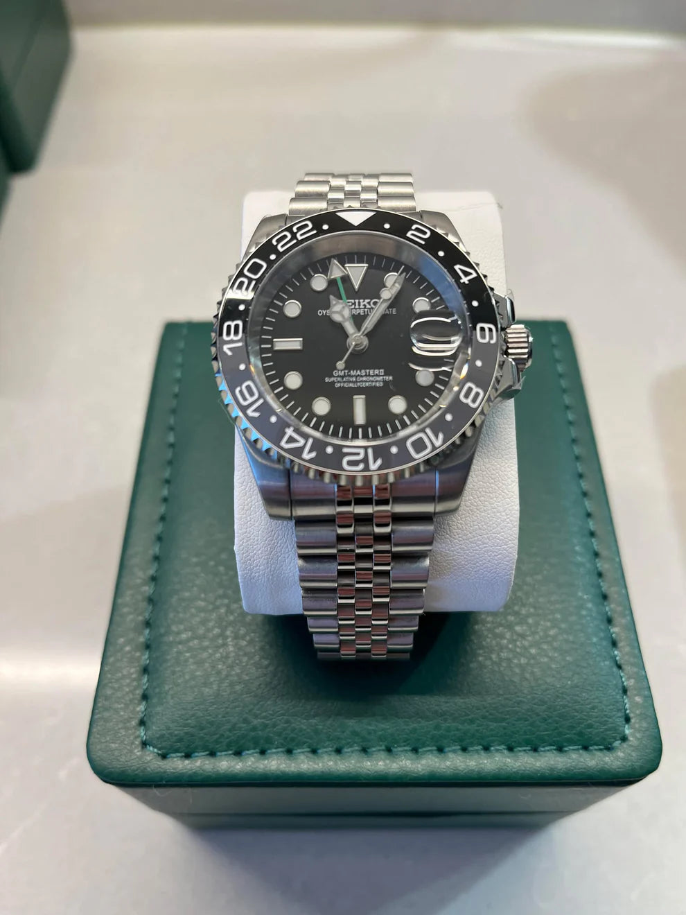 GMT Seiko Mod - Bruce Wayne